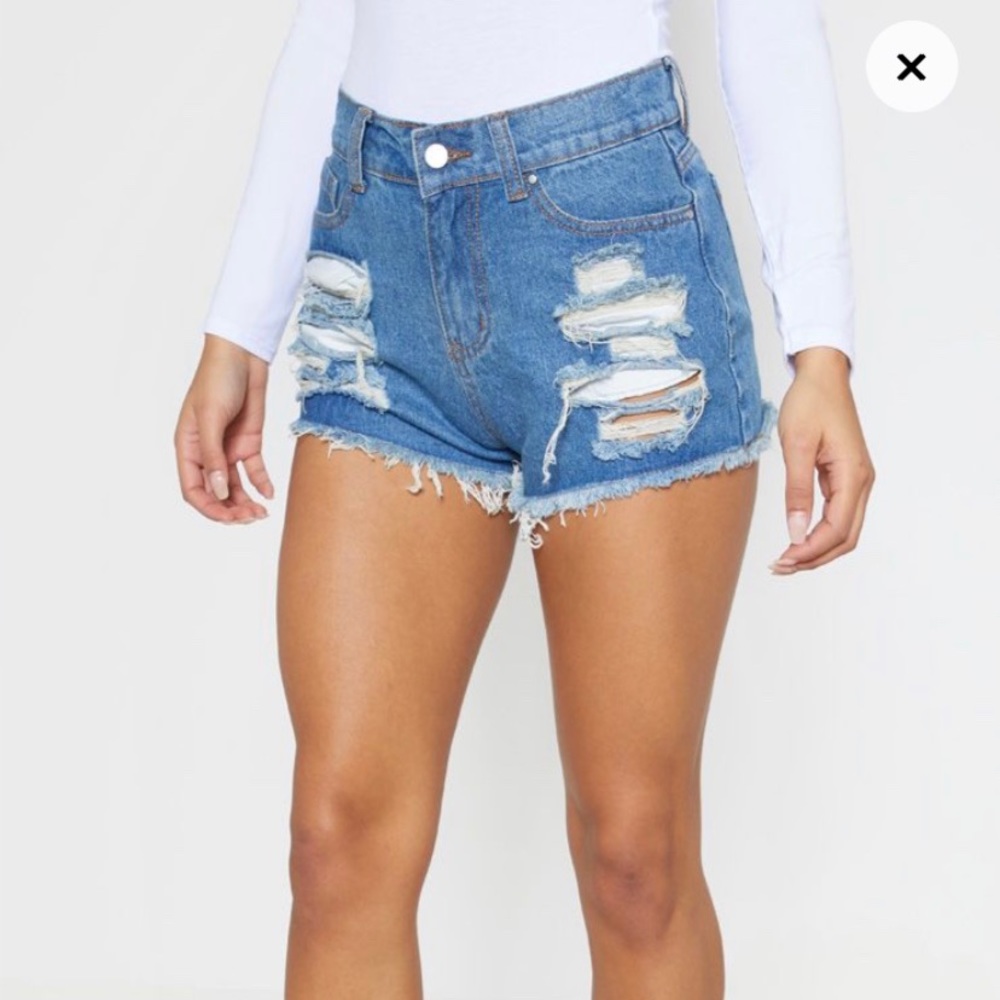 Prettylittlething denim shorts